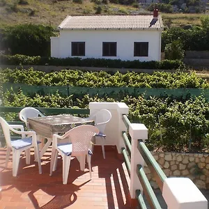 apartments-pag-holiday.hotelinzadar.com/